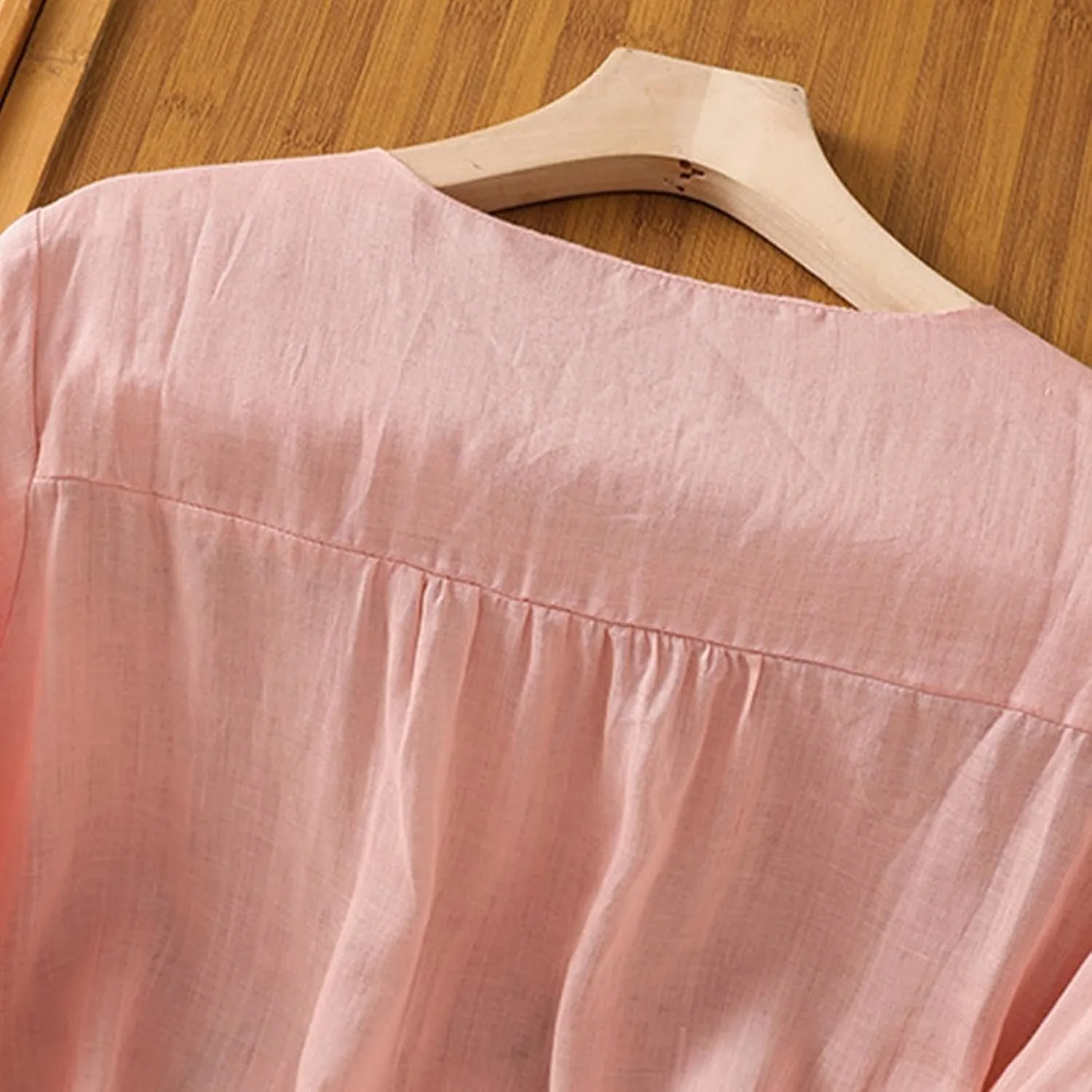 Cotton Linen Shirts for Women 2025 Floral Embroidered Tops Boho Ethnic Women 3/4 Sleeve V Neck Button Tunic Tshirt