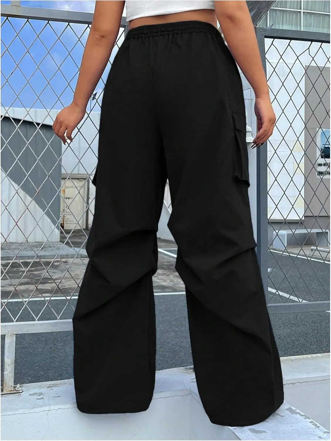 GORGLITTER Women's Plus Size Ruched High Waisted Cargo Pants Flap Pocket Baggy Wide Leg Pants