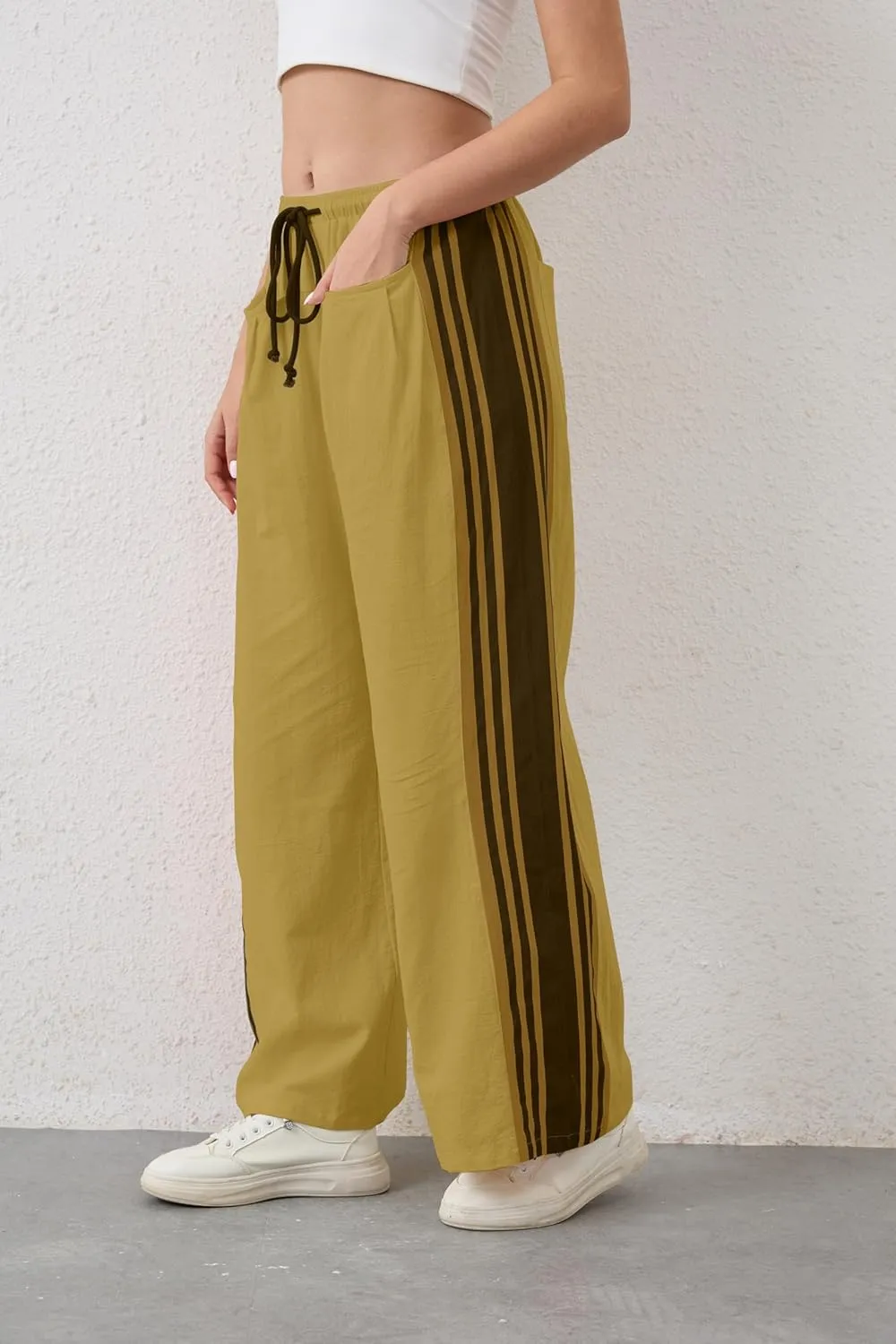 MISSACTIVER Women Side Striped Wide Leg Pants Color Block High Rise Drawstring Sweatpants Baggy Track Pants with Pockets