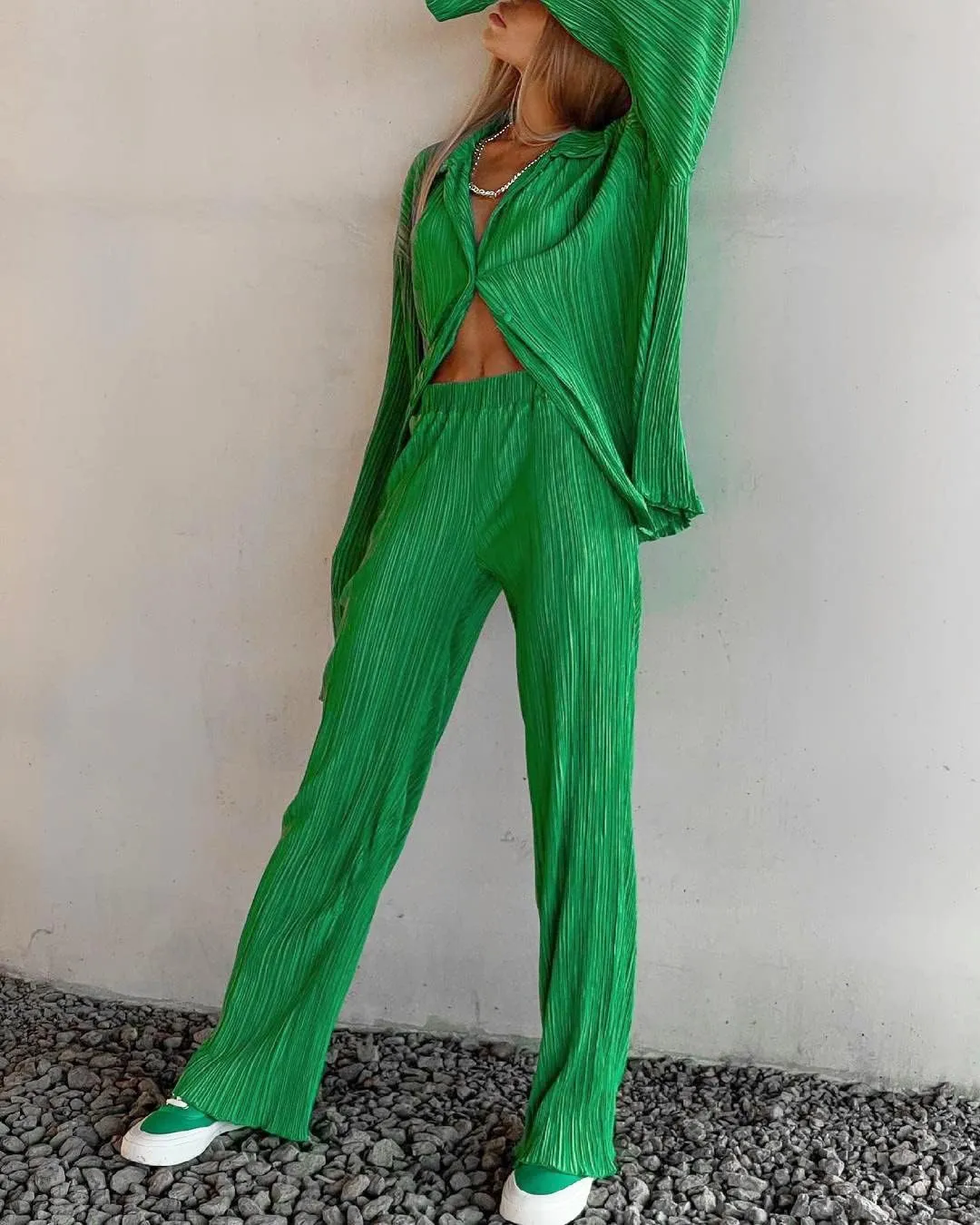 NUFIWI Women Oversized 2 Piece Outfits Pleated Long Sleeve Button Blouse Top Wide Leg Pants Sets Streetwear Loungwear