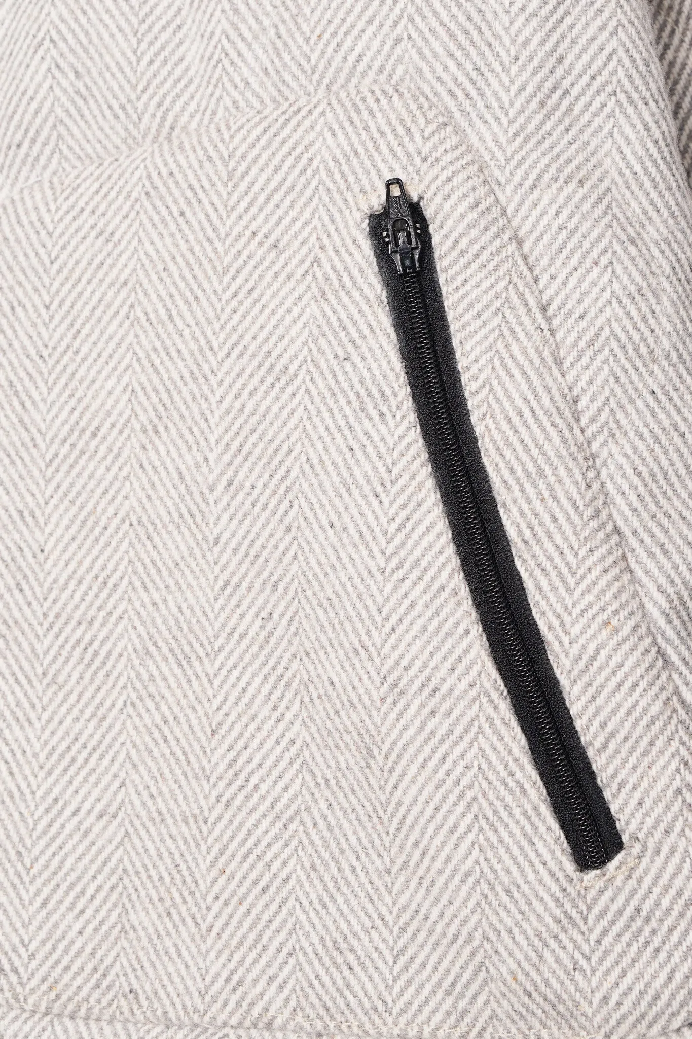 "FLOW" BOMBER JACKET IN GAINSBORO
